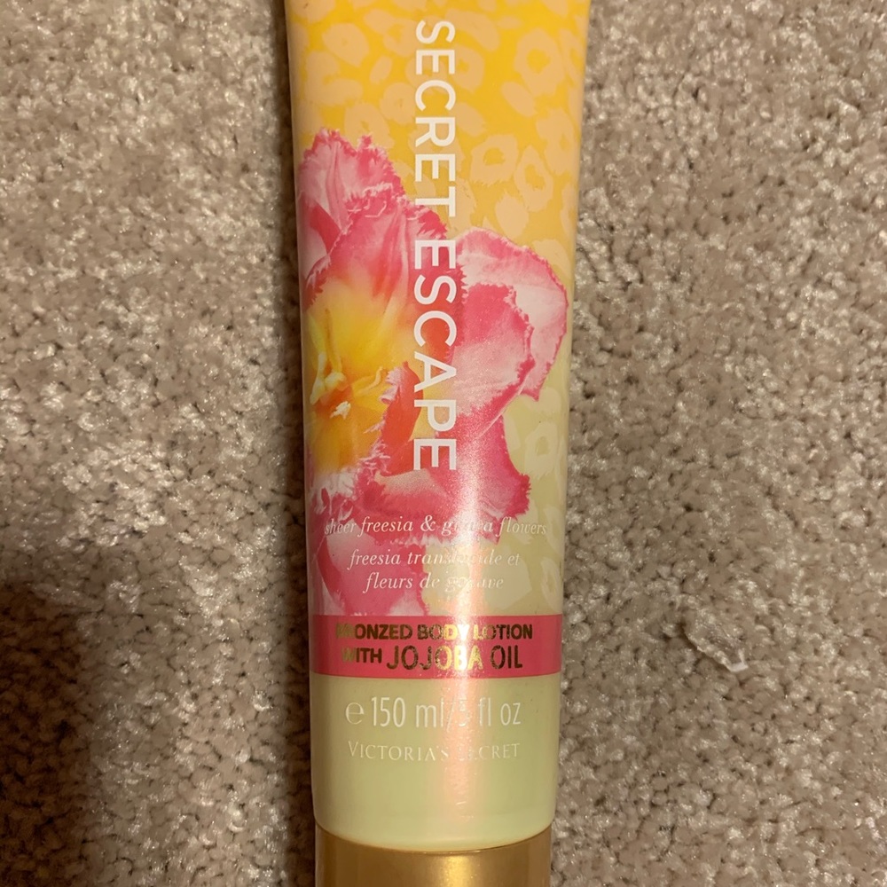 Victoria’s Secret Bronzed Body Lotion